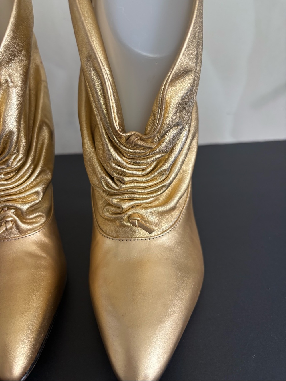 Gold boots - Picture 3 of 10